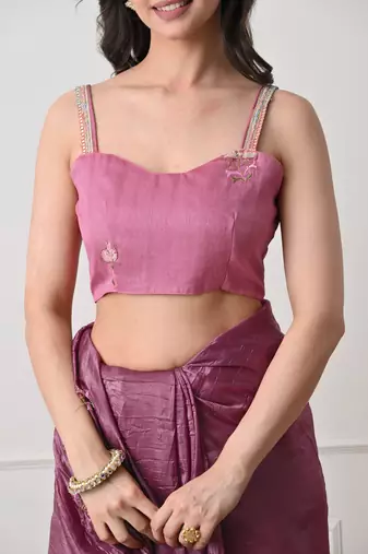 magenta tissue crush embellished lace border saree with unstitched blouse piece