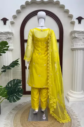 Women’s yellow embroidered straight kurta pant set with dupatta