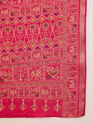 Olive silk cotton printed saree with unstitched blouse piece. 5