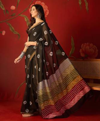Black silk cotton bandhni printed saree with unstitched blouse piece. 3