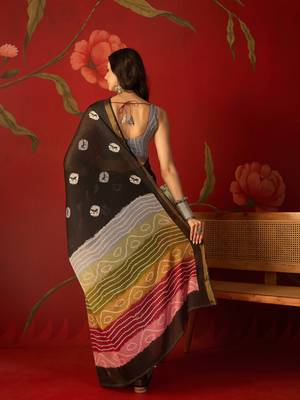 Black silk cotton bandhni printed saree with unstitched blouse piece. 4
