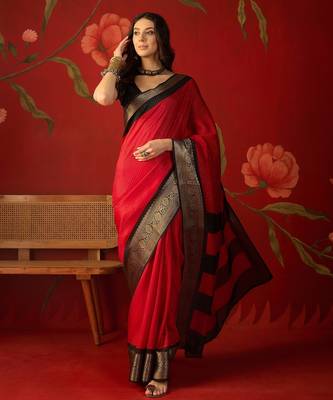 Red silk cotton zari saree with unstitched blouse piece. 2