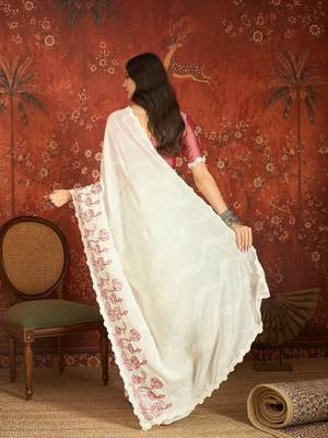 Cream chiffon embroidered saree with unstitched blouse piece. 4