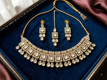 White necklace set with earrings & maang tikka | kundan & agate stone | lacquer plating 2