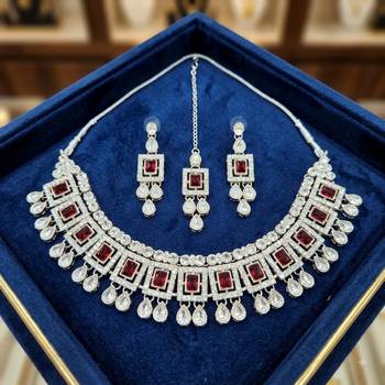 Maroon color necklace set with earrings & maang tikka | kundan & agate stone | silver plated 2