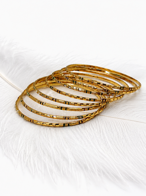 Ethnic design, multicolour enamel accents, stackable style, traditional wear, slim band 1