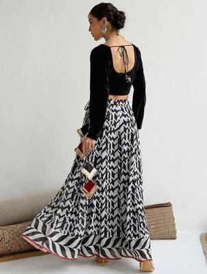 Embellished Sequinned Ready to Wear Lehenga & Choli 5