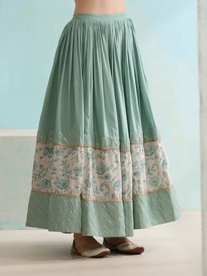 Floral Printed Ready To Wear Lehenga & Blouse With Dupatta 4