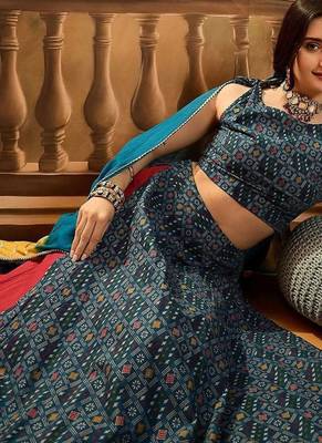 Printed Ready To Wear Lehenga & Blouse With Dupatta 7