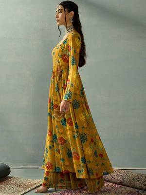 Women Floral Printed Wrap Anarkali Kurta with Palazzos 4