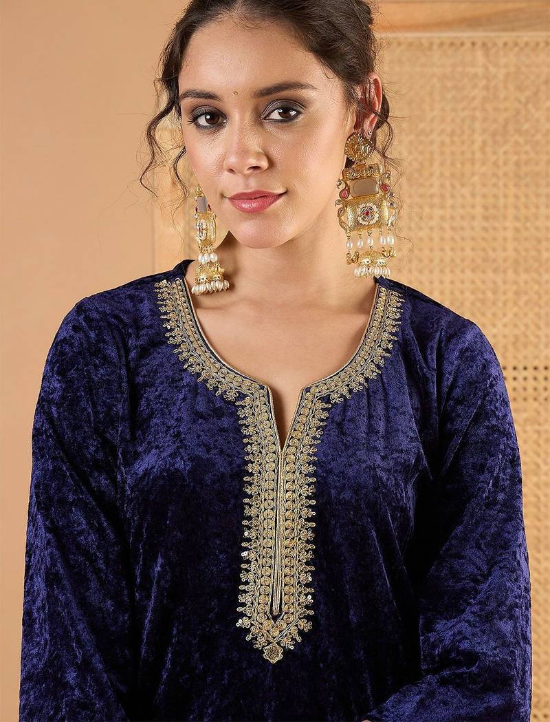 Women Ethnic Motifs Embroidered Kurta with Palazzo