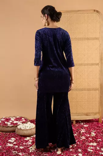Women Ethnic Motifs Embroidered Kurta with Palazzo
