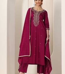 Ethnic Motifs Embroidered Straight Kurta With Trousers & Dupatta