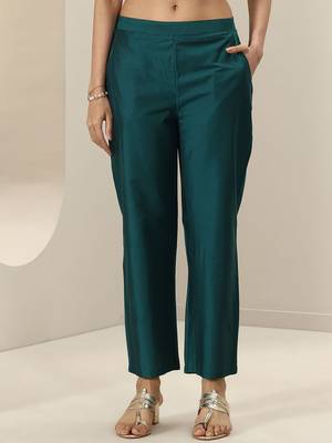 Floral Embroidered Notch Neck Sequinned Straight Kurta With Trousers & Dupatta 7