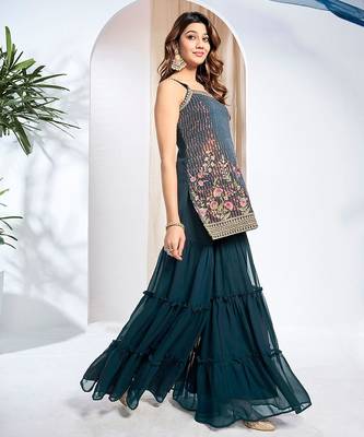 Women Floral Embroidered Regular Thread Work Kurta with Sharara & With Dupatta 5