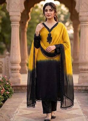 Yellow & black crepe silk beads sequence kurta pant set with dupatta 3