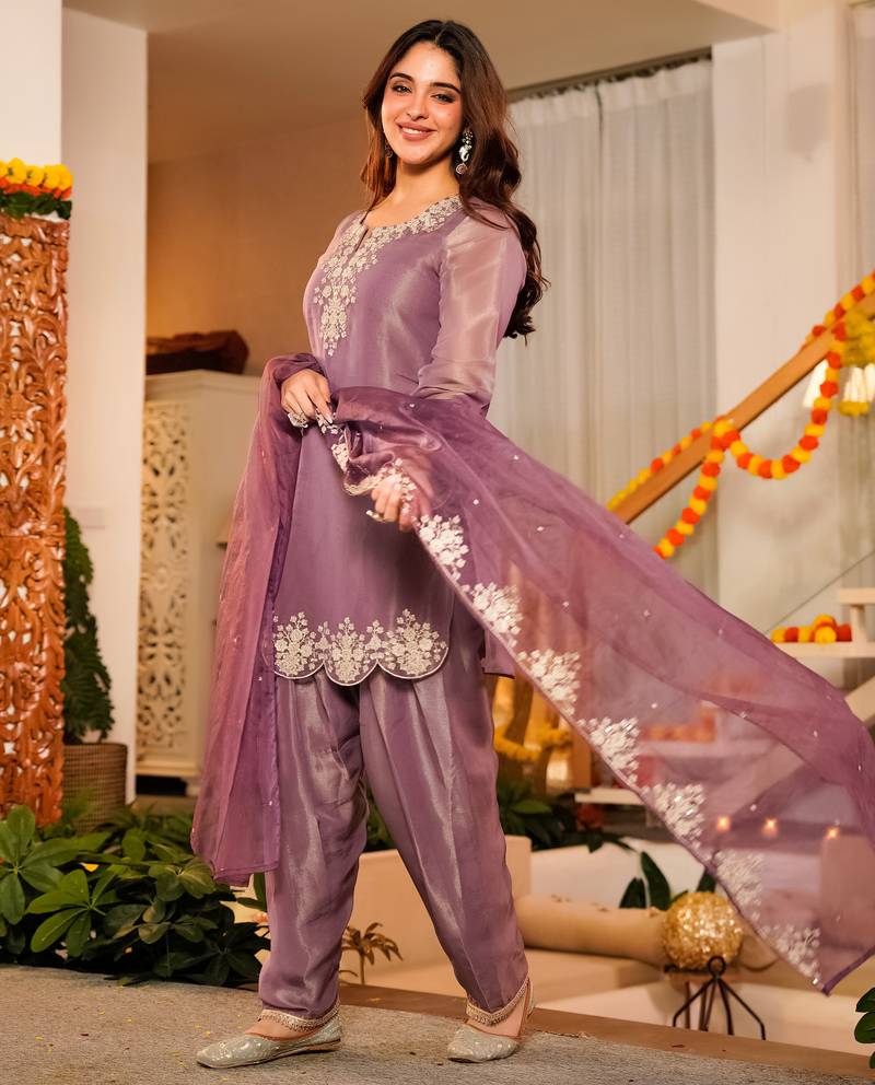 Onion pink frendy silk embroidery kurta patiala set with organza dupatta