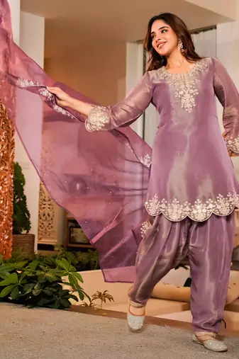 Onion pink frendy silk embroidery kurta patiala set with organza dupatta