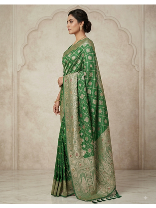 green silk bandhani saree  2