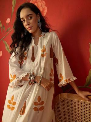 White orange printed pure cotton a-line kurta set 2