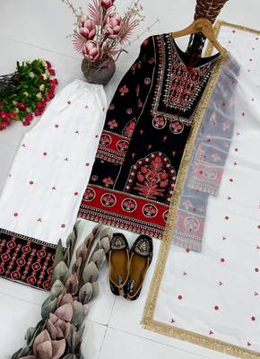 Black Embroidery And sequin Work Silk Blend Salwar Suit 4