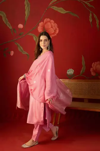 Pink roman glass kurta pant set with heavy sequin jacquard dupatta