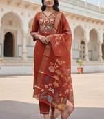 Women ethnic motifs embroidered regular thread work kurta with trousers & with dupatta