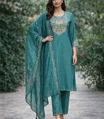 Women ethnic motifs regular thread work kurta with trousers & with dupatta