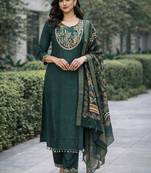 Women ethnic motifs embroidered regular thread work kurta with trousers & with dupatta