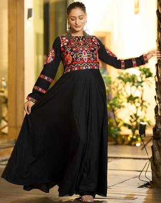 Ethnic motifs embroidered thread work thread work empire anarkali kurti 1