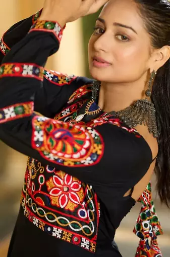Ethnic motifs embroidered thread work thread work empire anarkali kurti