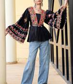 Ethnic motifs embroidered v-neck flared sleeves thread work thread work angrakha kurti