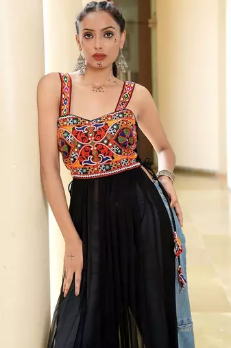 Ethnic motifs embellished square neck thread work thread work empire kurti