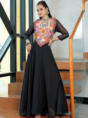 Ethnic motifs embellished thread work thread work anarkali kurti 1