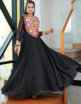 Ethnic motifs embellished thread work thread work anarkali kurti 2