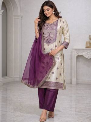 Women ethnic motifs embroidered regular thread work kurta with trousers & with dupatta 1
