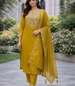 Women embroidered regular kurta with trousers & with dupatta