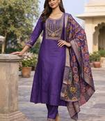 Women ethnic motifs embroidered regular thread work kurta with trousers & with dupatta