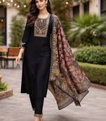 Women ethnic motifs embroidered regular thread work kurta with trousers & with dupatta