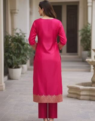 Women ethnic motifs regular kurta with trousers & with dupatta 4