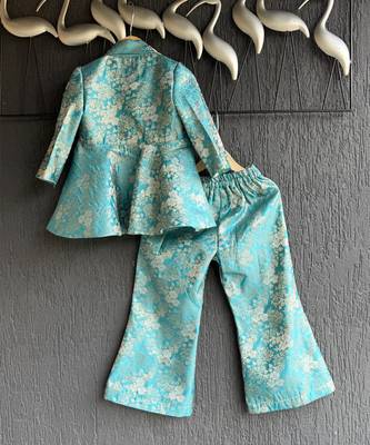 Blue embroidered brocade co ord set 3