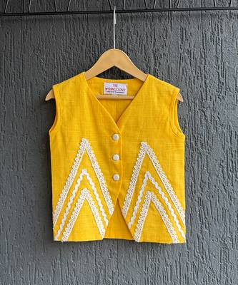 Yellow embroidered cotton slub co ord set 4