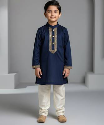 Blue embroidered velvet kurta set 1