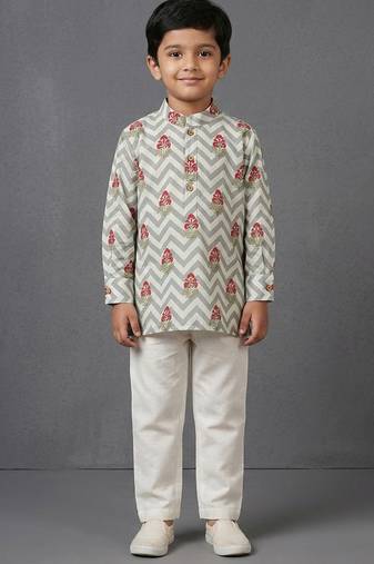 Grey off white printed cotton silk kurta set