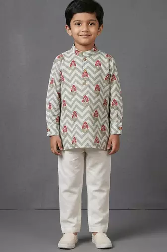 Grey off white printed cotton silk kurta set