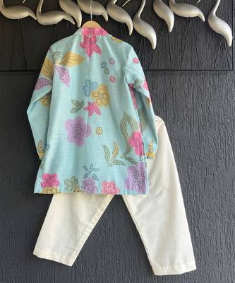 Blue floral printed cotton silk kurta set 3