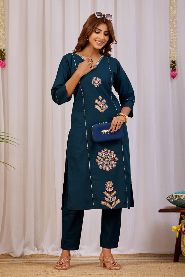 Elegant teal blue premium dabu cotton kurti pant set