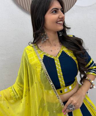 Navratri Special Gamathi Work Lehenga choli 4
