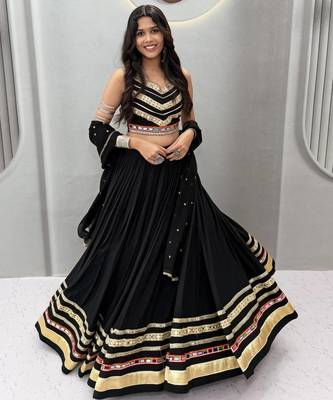 Navratri Special Gamathi Work Lehenga choli 3