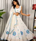 Designer Navratri Lehenga Choli for Women